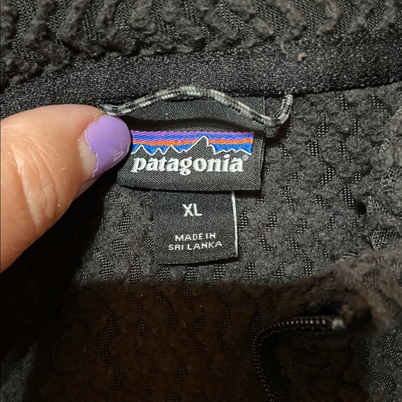 Patagonia R1 Air Half Zip Black Fleece Pullover Women’s size XL - Picture 6 of 6